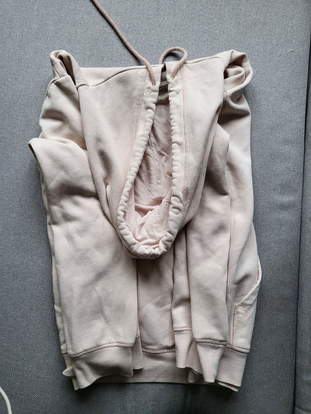 H&M Maglioni & Felpe: Femme Pullover – Usato da Lenk im Simmental venduto da banane50626 1