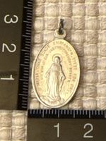 Ketten Anhänger mit heilige Maria Motiv