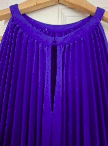 Vestiti: Königsblaues Abendkleid mit Plissee – Usato da Basel venduto da sab_5g5n 3
