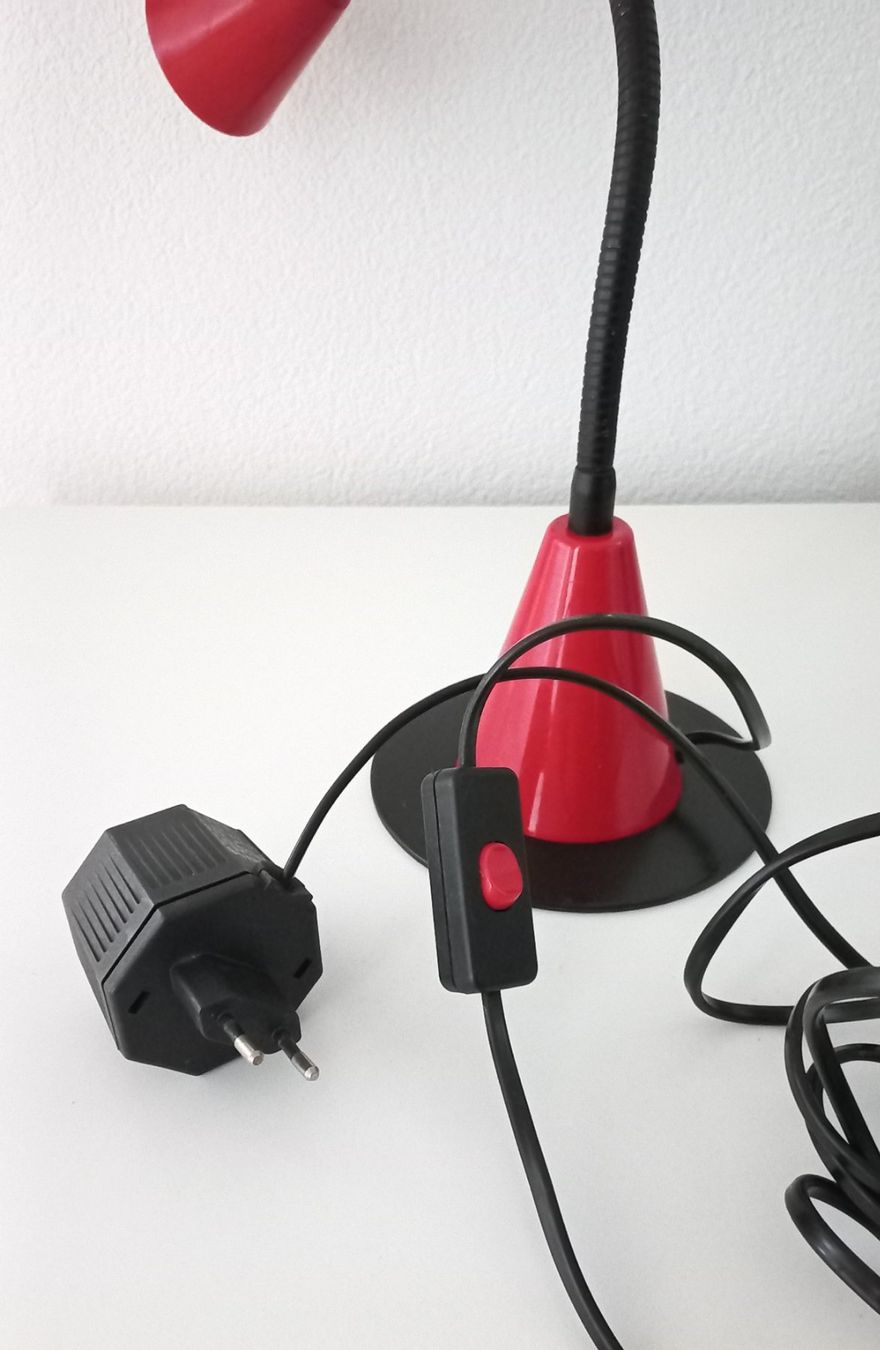 Luxo Lampen: Alte Tischlampe von Luxo – Gebraucht aus Bévilard von Orscha 6