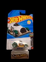 Hot Wheels HW Starting Grid 2026 Instant Boost 1/10 L