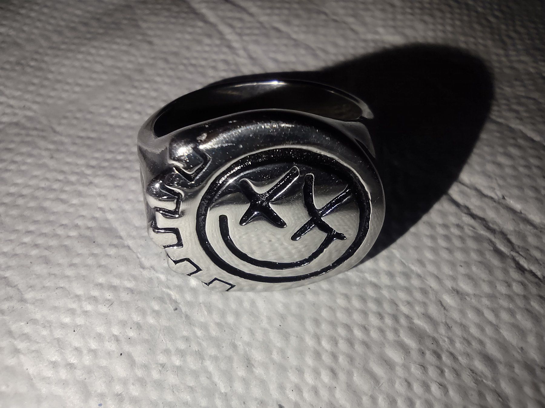 Anelli: BLINK 182 FINGERRING ** RING ** SCHMUCK ** PUNK ** – Nuovo (secondo la descrizione) da Lupfig venduto da Womewome 2