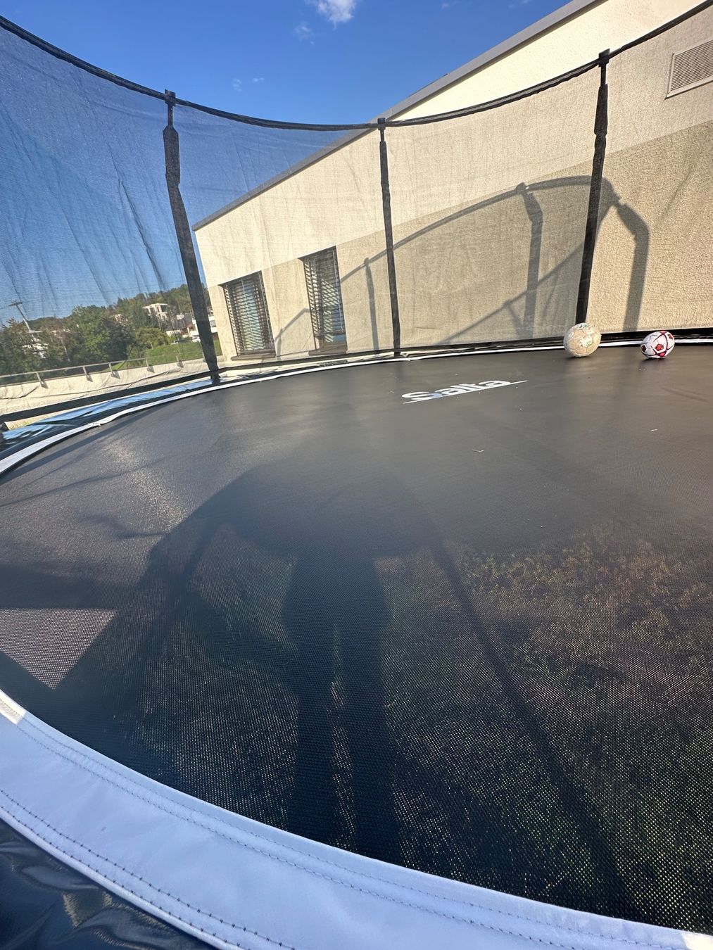 Salta Trampolini: NEU Trampolin Salta First Class schwarz 423 – Nuovo (secondo la descrizione) da Küssnacht am Rigi venduto da Herlinde 4