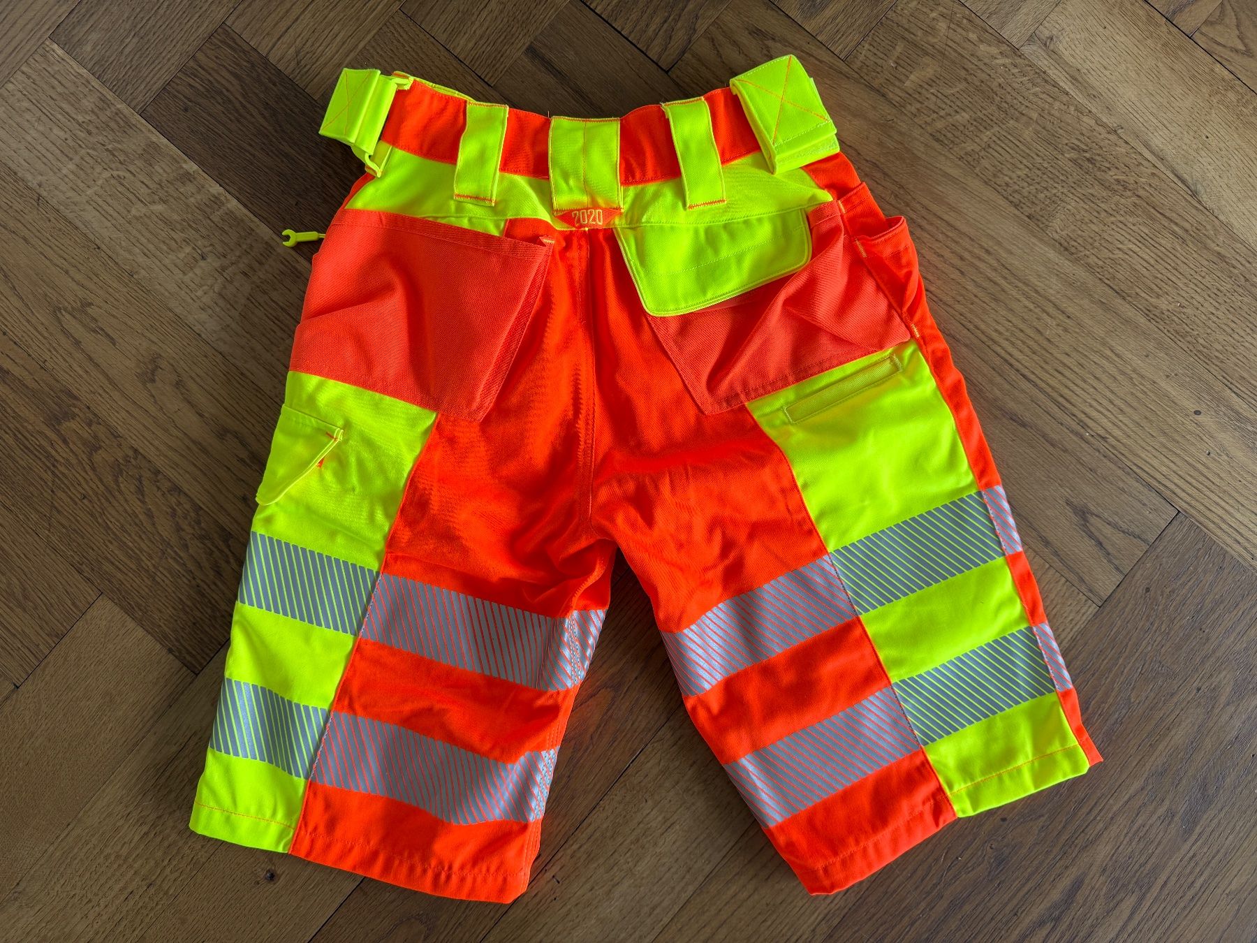 Engelbert Strauss Pantaloni: Warnschutz Short Hose motion Größe 44 E. S. Motion Herren – Nuovo e nell'imballaggio originale da Ennetbaden venduto da mapa05 3