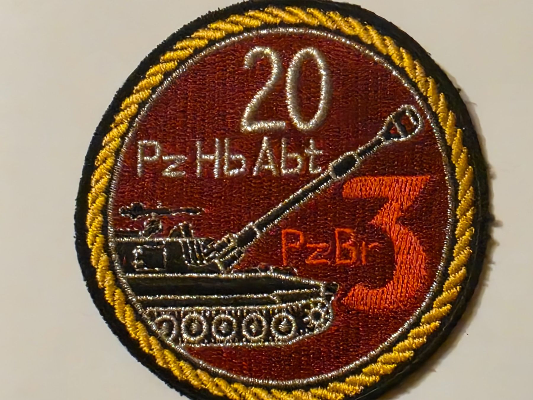 Schweizer Armee Placchette & Badge: Panzer Hb Abt 20 Gelb Original – Usato da Nyon venduto da freetoys08