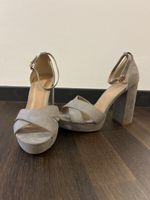 Plateau Pumps „AboutYou“ hellgrau Gr. 40