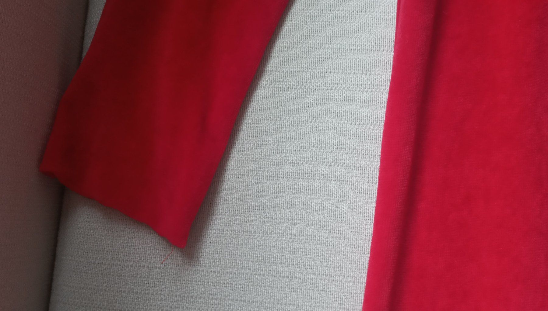 Vestiti: Romantisches Samtkleid Abendkleid Maxikleid mit Schlitz XS – Usato da St. Gallen venduto da Hereplaysmusic 6
