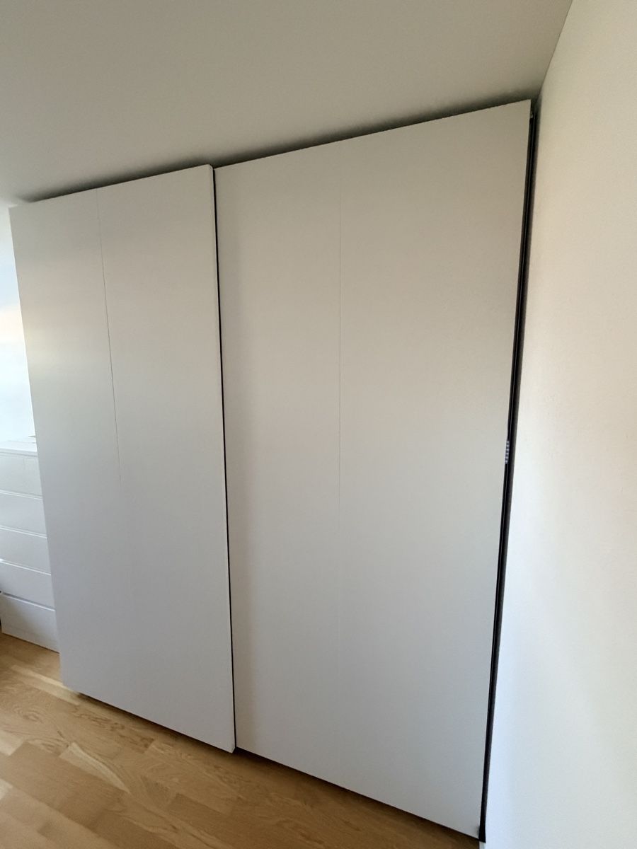 Ikea Armadi: Pax Kleiderschrank 236x200cm – Usato da Dottikon venduto da luc_zd8x
