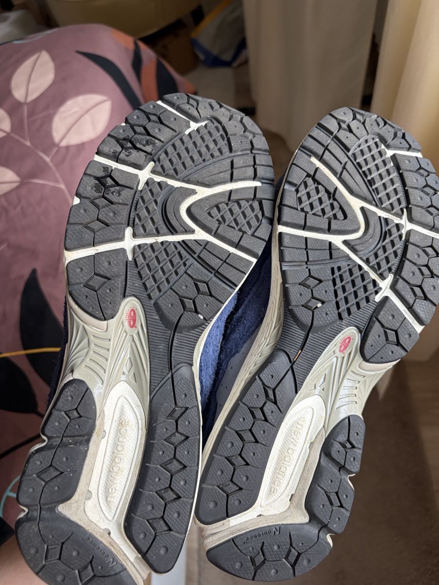 New Balance Herrenschuhe: New Balance 2002r navy/grey 43 EU size – Neu (gemäss Beschreibung) aus Lausanne von san_9d2j 3
