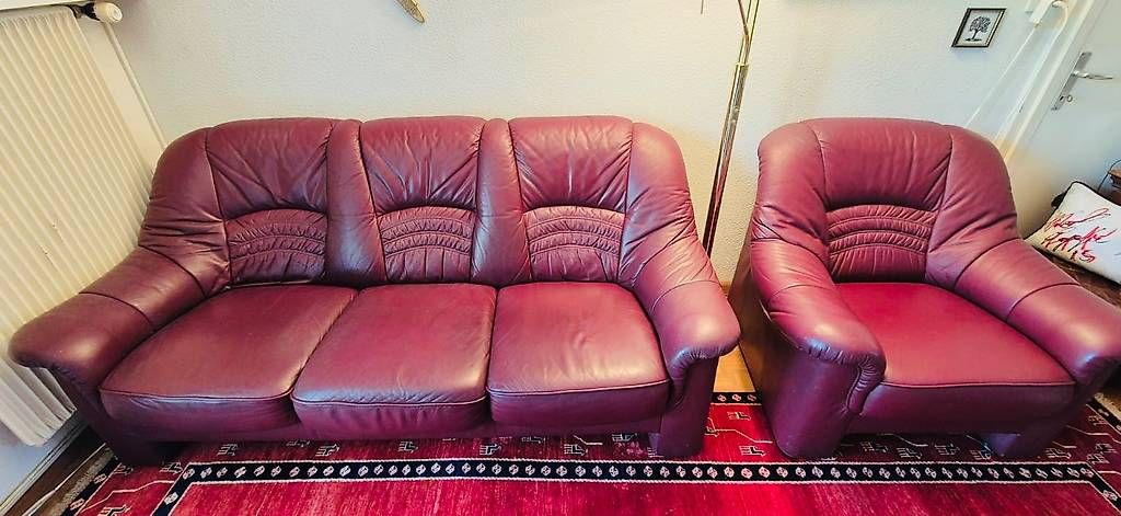 Sofas: Leder Couch 2-teilig – Gebraucht aus Münchenstein von dor_ywd6 1