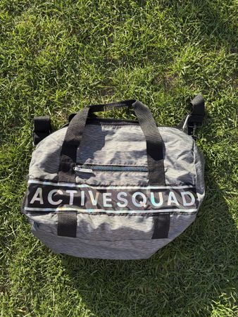 Active Squad Sporttasche Grau - Fitnesstasche NEU