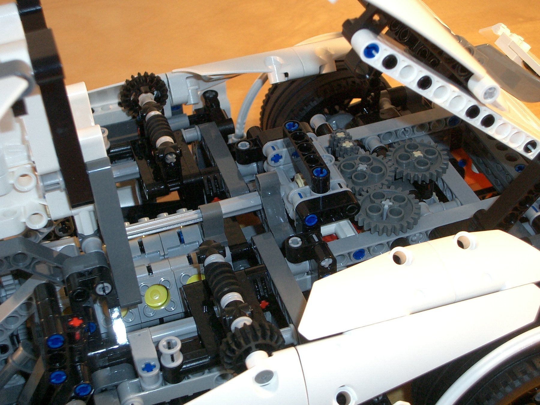 Lego Kit di costruzioni: LEGO Technic MOC Supercar / Sehr Selten !!! – Nuovo (secondo la descrizione) da Thun venduto da Fontastic69 5