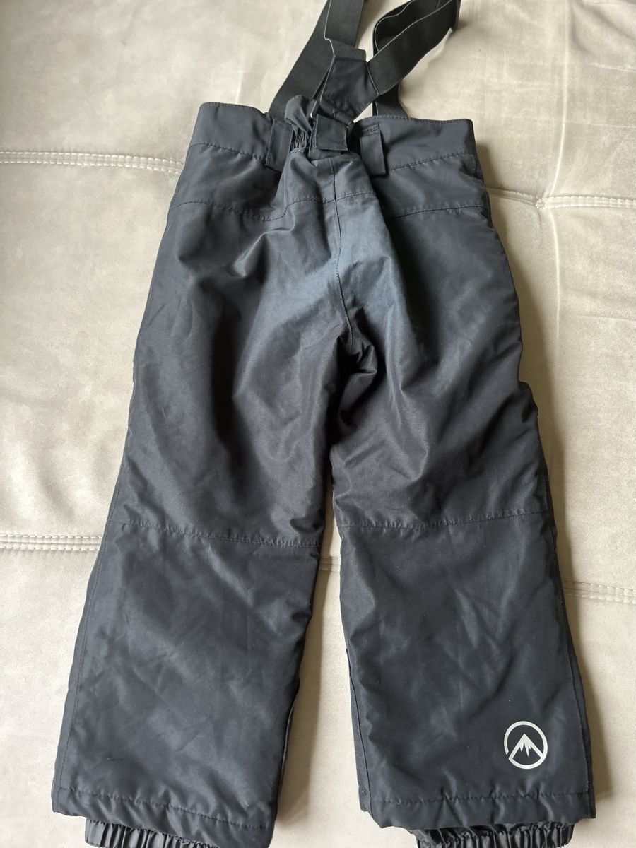 Hosen: Schwarze Skihose Gr. 98/104 – Gebraucht aus Birmensdorf ZH von LXro 1