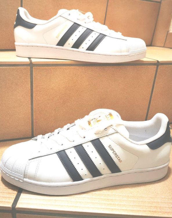 Adidas superstar hotsell 44 2/3