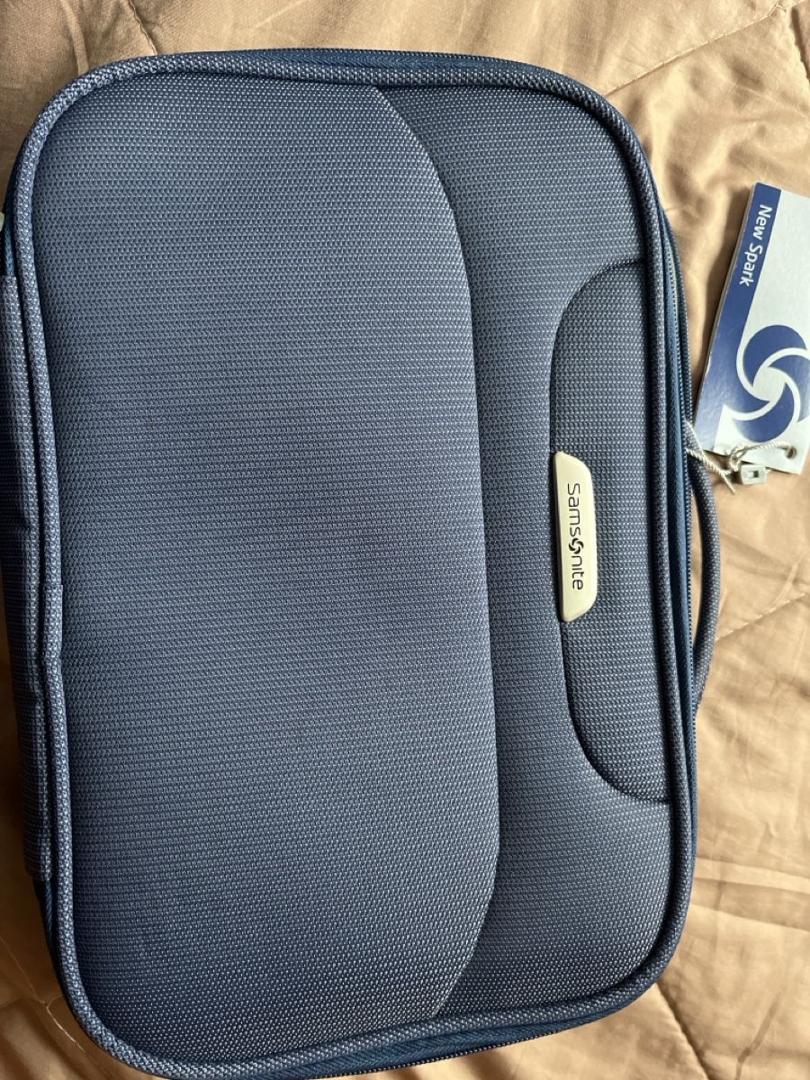 Samsonite Taschen: Samsonite travel bag new – Neu (gemäss Beschreibung) aus Dietlikon von clf_g9mp