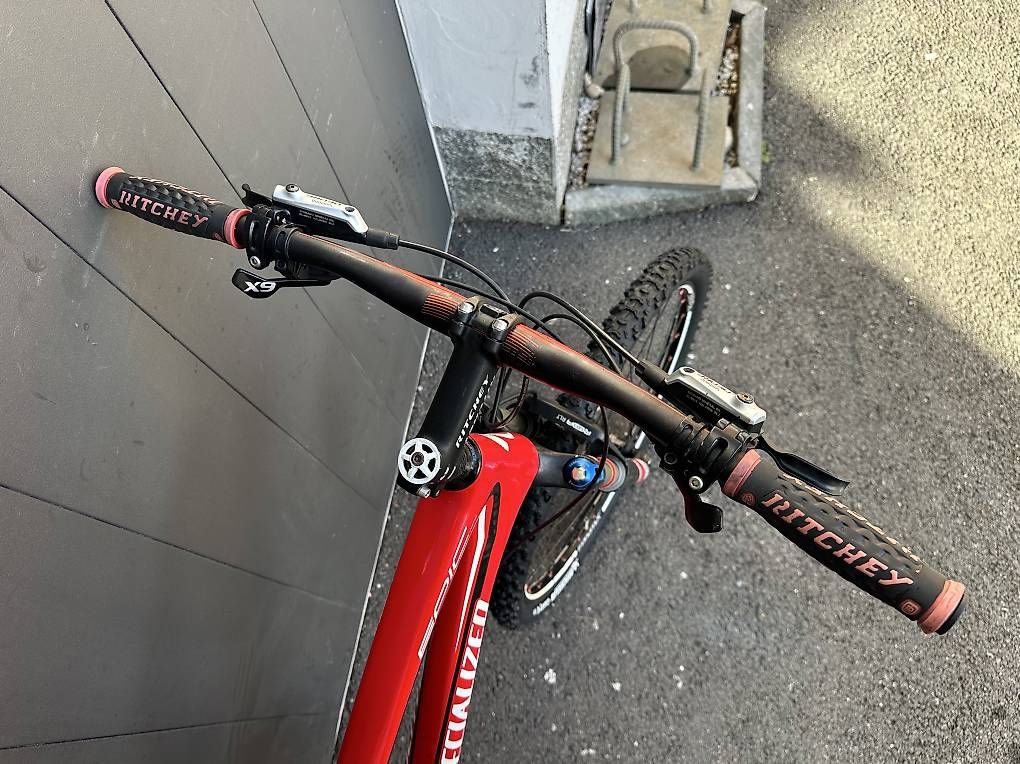 Velos: Bicicletta MTB Specialized Carbonio 26 – Gebraucht aus Quartino von DiloUsato 7