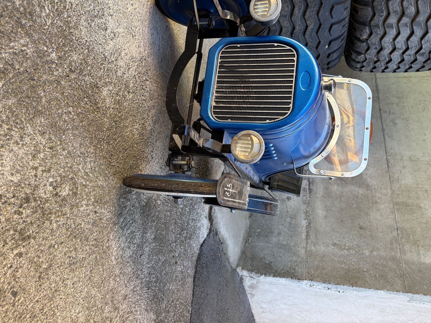 Véhicules pour enfants: Tret-Auto Oldtimer blau Metall – D'occasion à Ennetmoos par Chrigu_1liberklapf 4