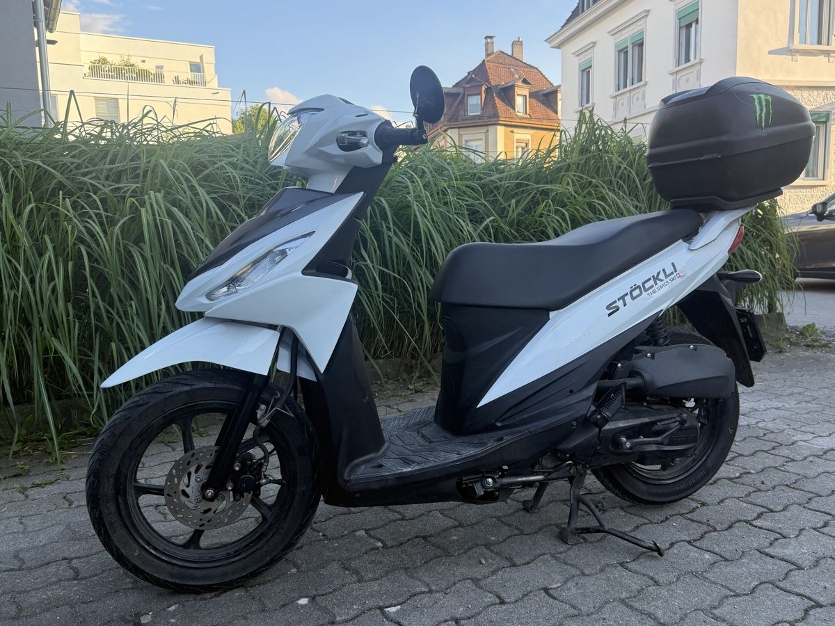 Suzuki Scooter: Suzuki Address uk 110 – Usato da Neukirch (Egnach) venduto da dav_j55c