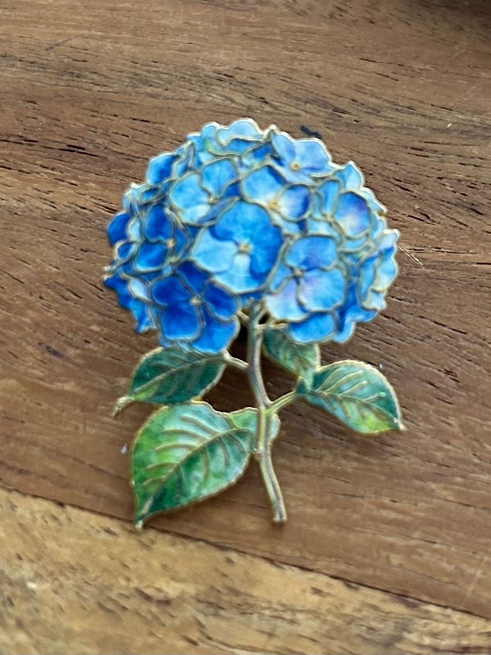 Plaquettes & Badges: Pin Blume – Neuf avec emballage d'origine à Geneve par vane267