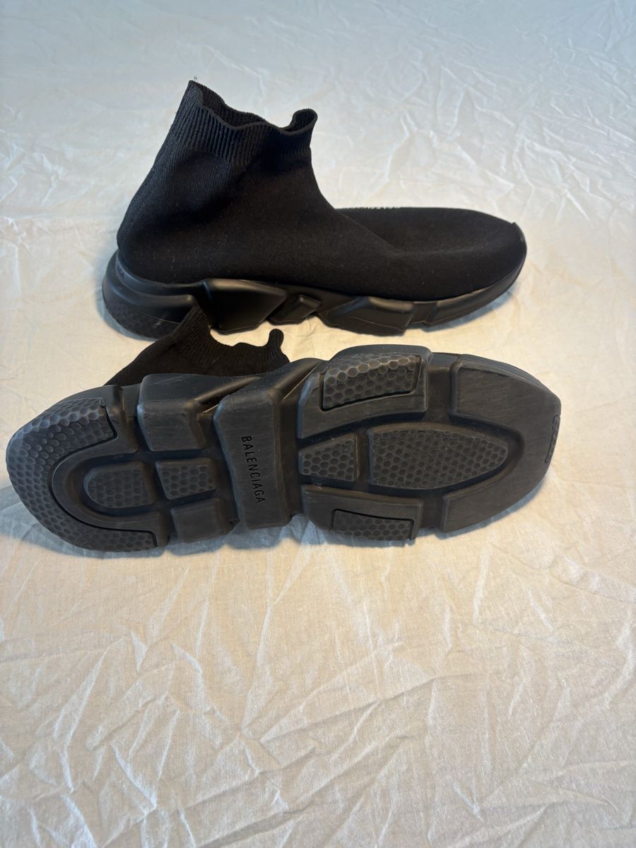 Balenciaga Scarpe da uomo: Balenciaga Speed Trainer Grösse 43 – Usato da Bern venduto da thi_9gyw 2