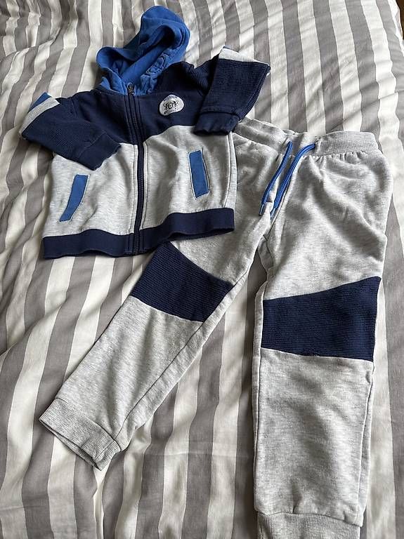 Lotti & Set di vestiti: Kinder Trainer Set Gr. 104 Impidimpi – Usato da Küsnacht ZH venduto da Leen