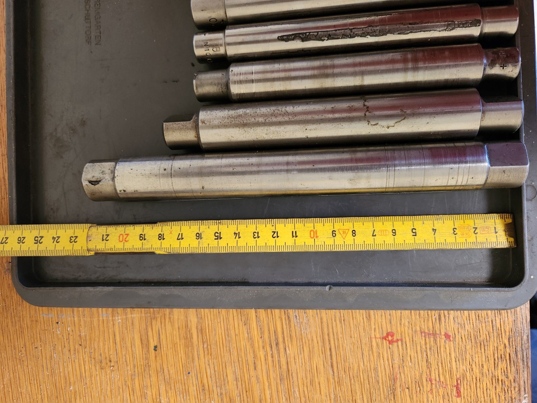Tutti gli attrezzi: DREHDORNE DIVERSE, DURCHMESSER 9 BIS 25 mm. – Usato da Romanshorn venduto da Legere8 5