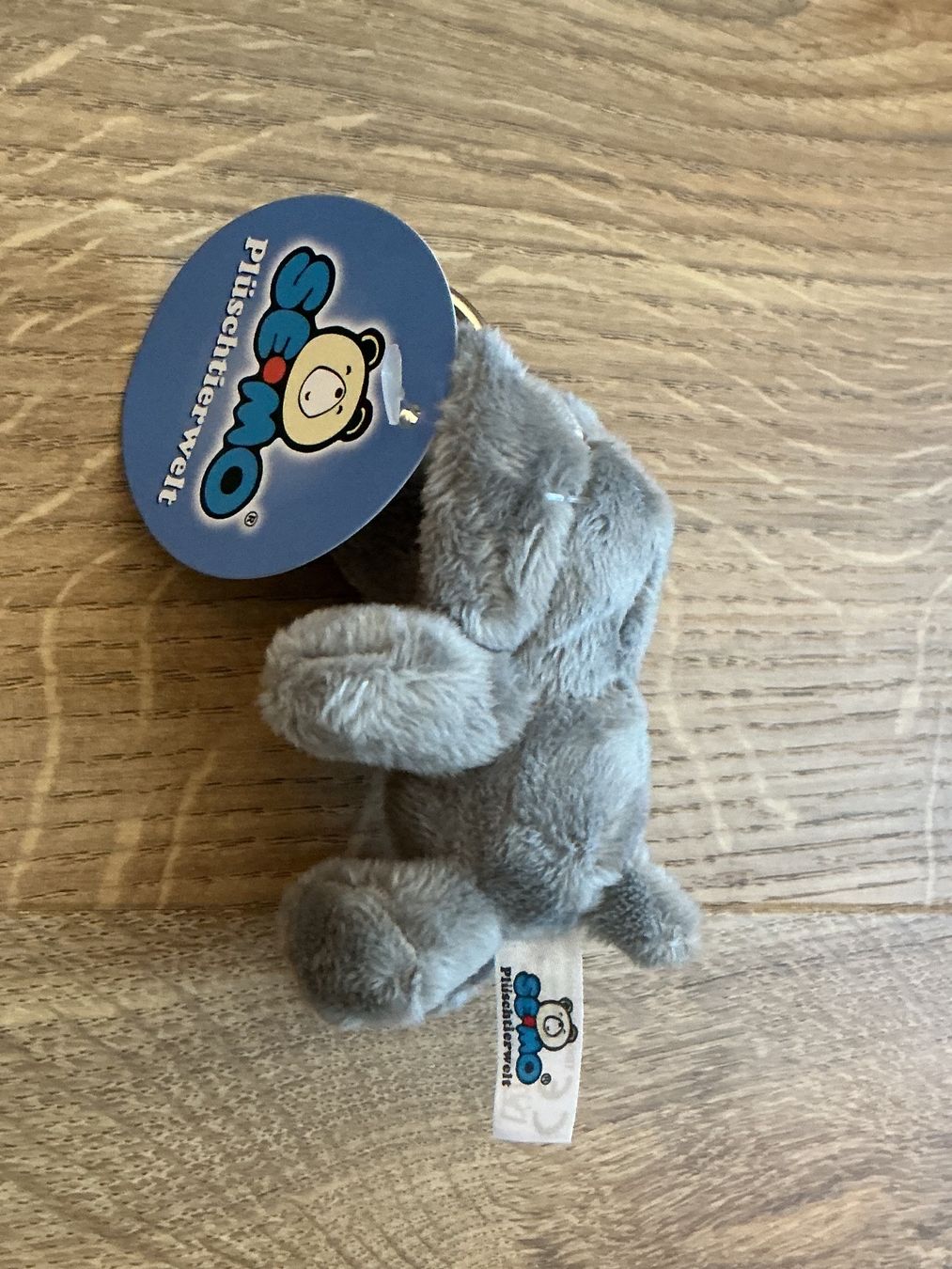 Portachiavi: NEW - Elephant keychain – Nuovo e nell'imballaggio originale da Brugg AG venduto da Magna3 3