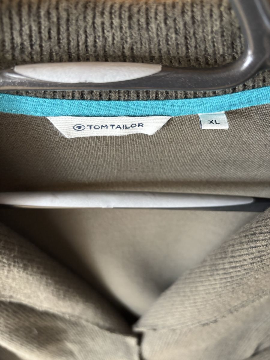 Tom Tailor Jacken: Tom Tailor Strickblazer, olivgrün – Gebraucht aus Celerina von Heli87 2