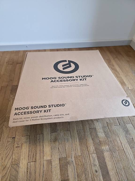 Musikinstrumente: Moog Accessory Kit – Gebraucht aus Bern von fre_22ld 1