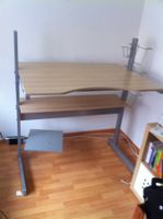 IKEA Höhenverstellbarer solider Schreibtisch mit Ablagen
