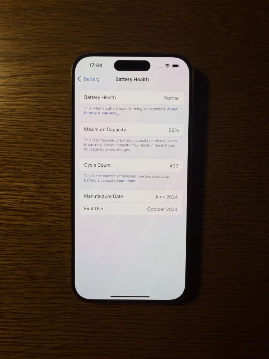 Apple Telefoni cellulari / Smartphones: Iphone 15 Pro, Natural Titanium, 256 GB – Usato da Interlaken venduto da fbnscl 5