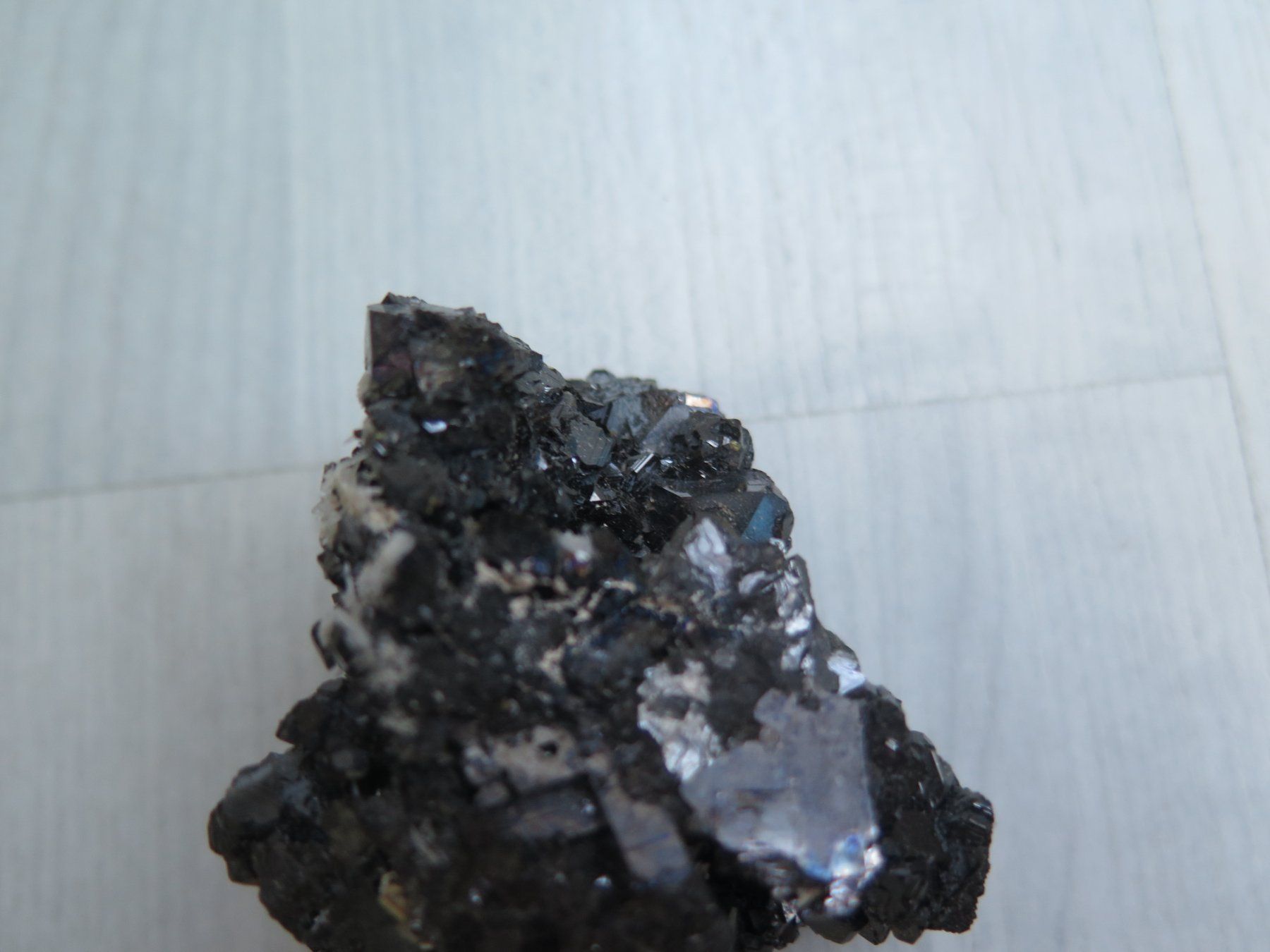 Minerali & Pietre curative: Galena mit Seligmannit und Chalkopyrit Stufe – Usato da Schaffhausen venduto da Yamakana51L8736OQ8 1