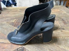 Schöne Designer Damen Stiefeletten, neu !!