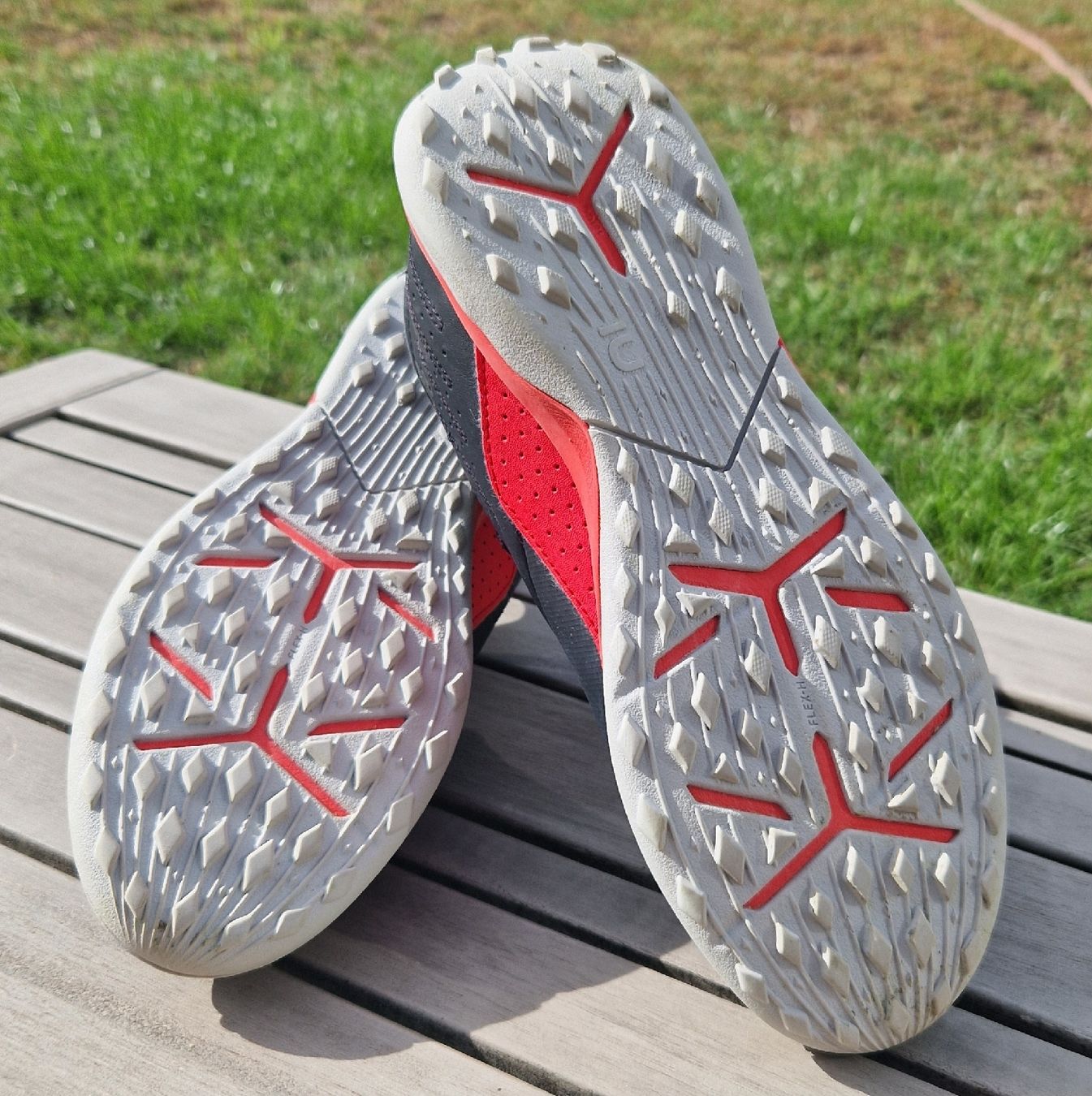 Decathlon Scarpe da uomo: Chaussures de sport Kipsta – Usato da Erde venduto da Alegria_2015 1
