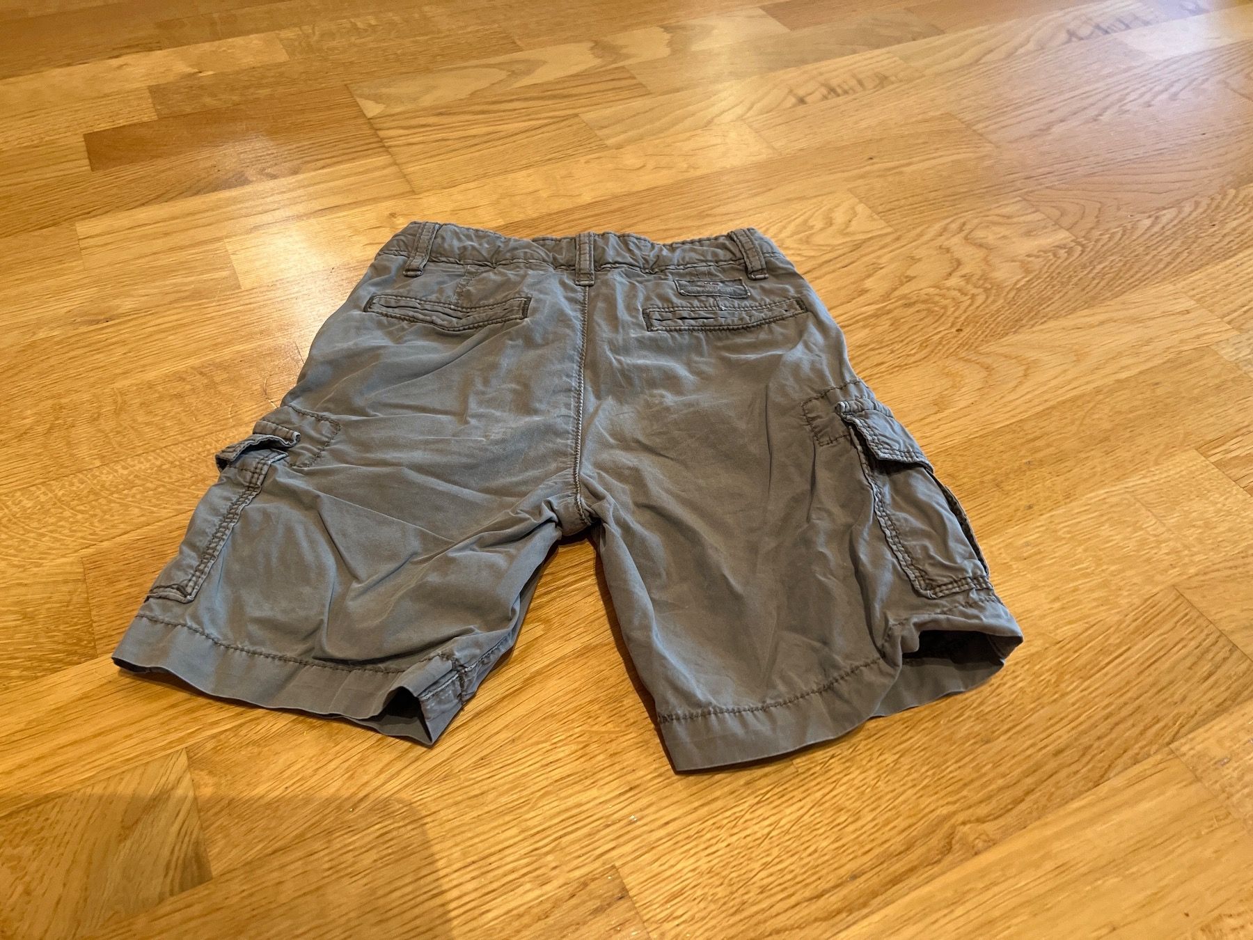 Napapijri Pantaloni: Shorts Gr. 100, Napapijri – Usato da Wallisellen venduto da Kaktus8304 1