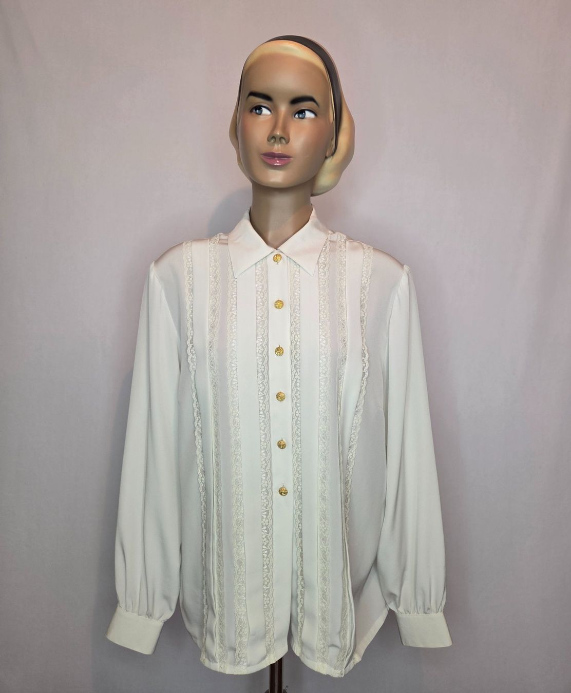 Camicette: Vintage weisse Spitzen Bluse – Usato da Bern venduto da -Aniko- 1