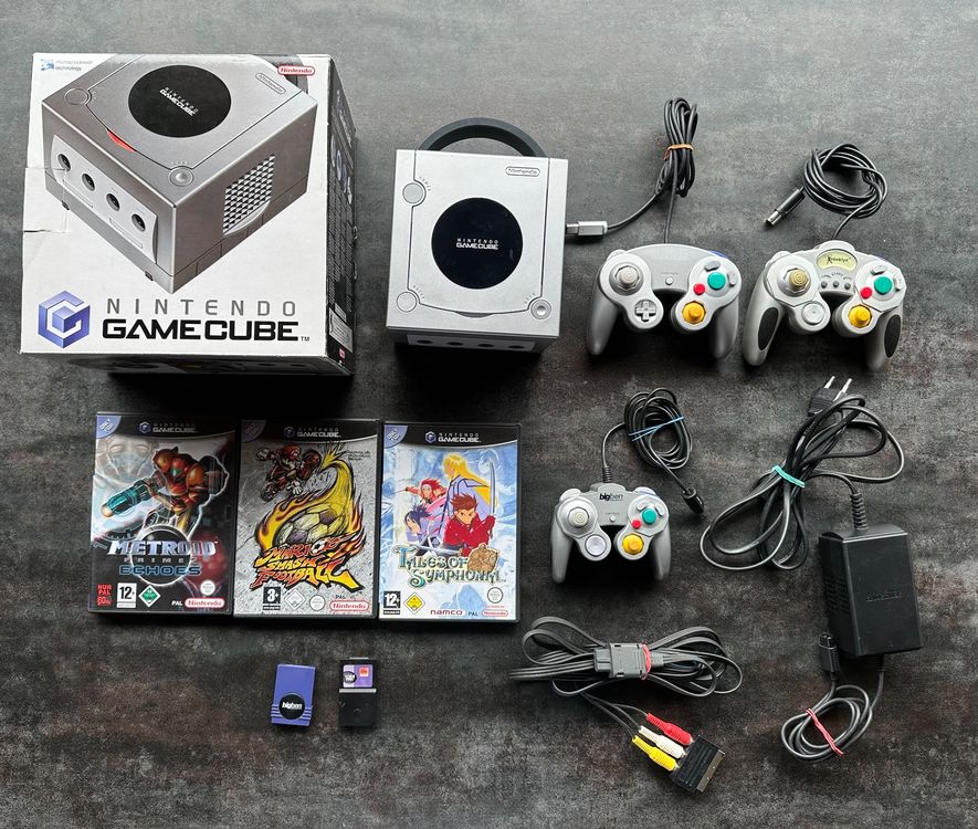 Gamecube OVP mit 3 Spielen und 3 Controllern 2 Memory Cards (Gebraucht ...