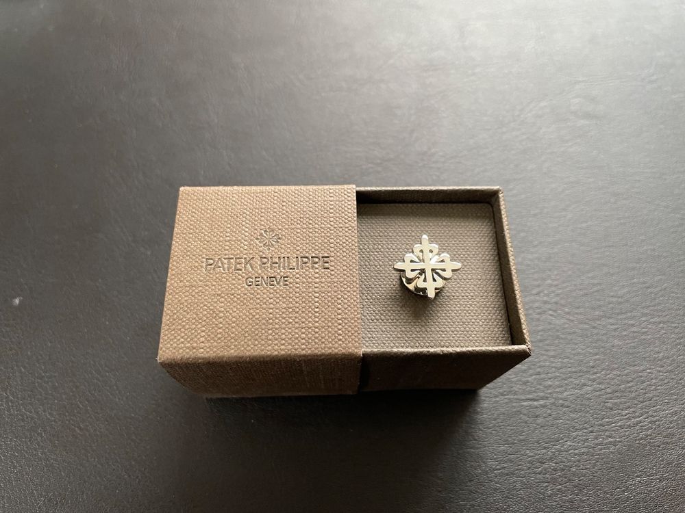 Patek best sale philippe pin