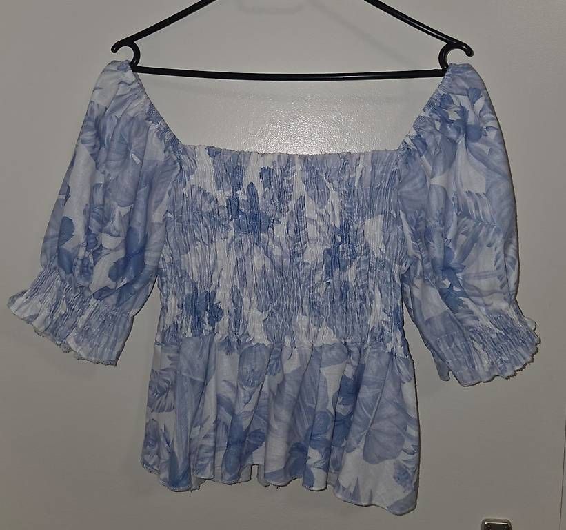 Blusen: Bluse mit Puffärmel  – Gebraucht aus St. Gallen von ruz_t5lk 2