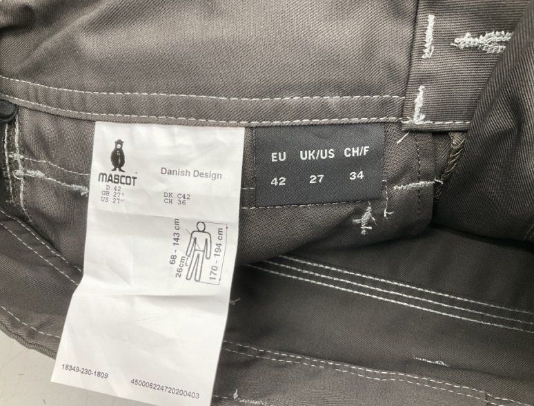 Pantaloni: Mascot Arbeitsshorts Gr. 42 – Nuovo (secondo la descrizione) da Uerkheim venduto da Kaufoption 6