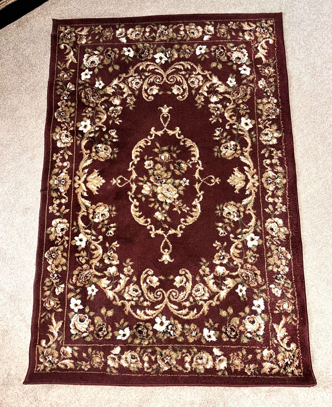 Tappeti: Teppich: 100 x 150cm, bordeaux, elegant – Usato da Zollikon venduto da into-the-west