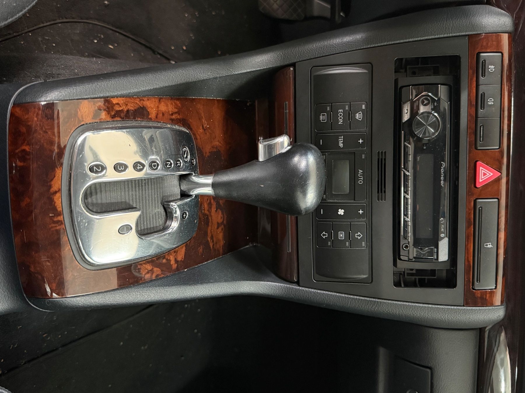 Audi Automobili: Audi A4 1.8 T/MFK 16.01.2026 / Automat – Usato da wallisellen venduto da c.c.nikola.c.c 7