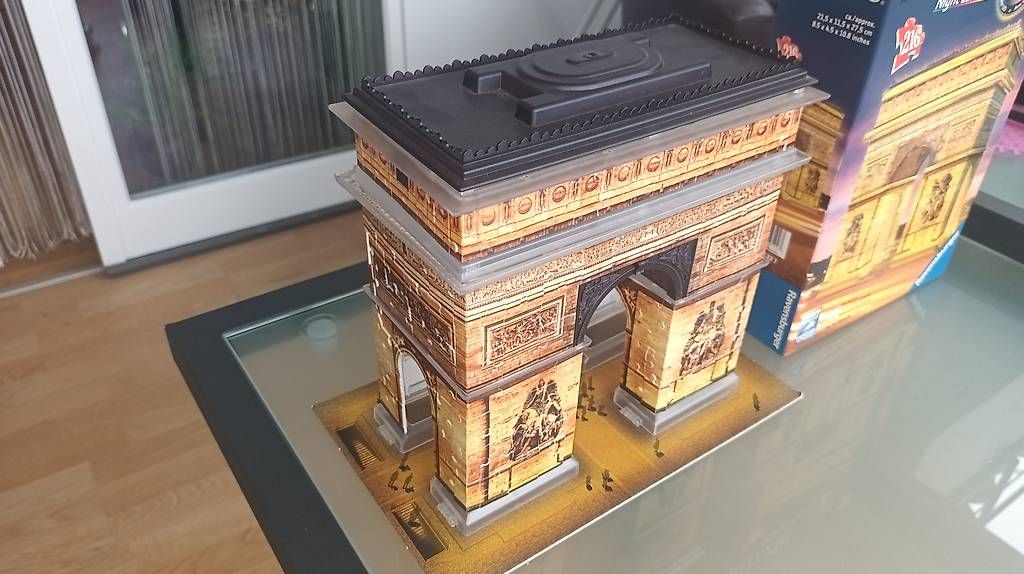 Puzzle: 3D Puzzle Arc de Triomphe mit Licht! – Usato da Zollikofen venduto da Diananna 4