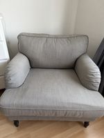 Comfortable Armchair - Perfect for Cozy Autumn Nights!