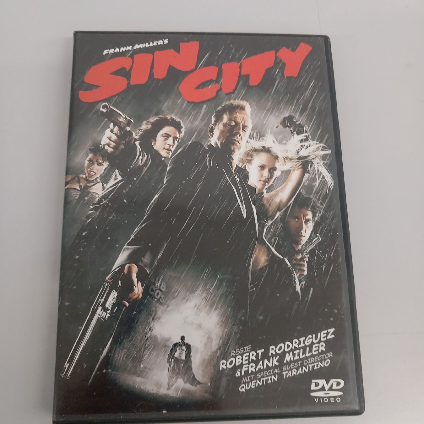 Tutti i DVDs: Sin City – Usato da Ebnat-Kappel venduto da blazzi