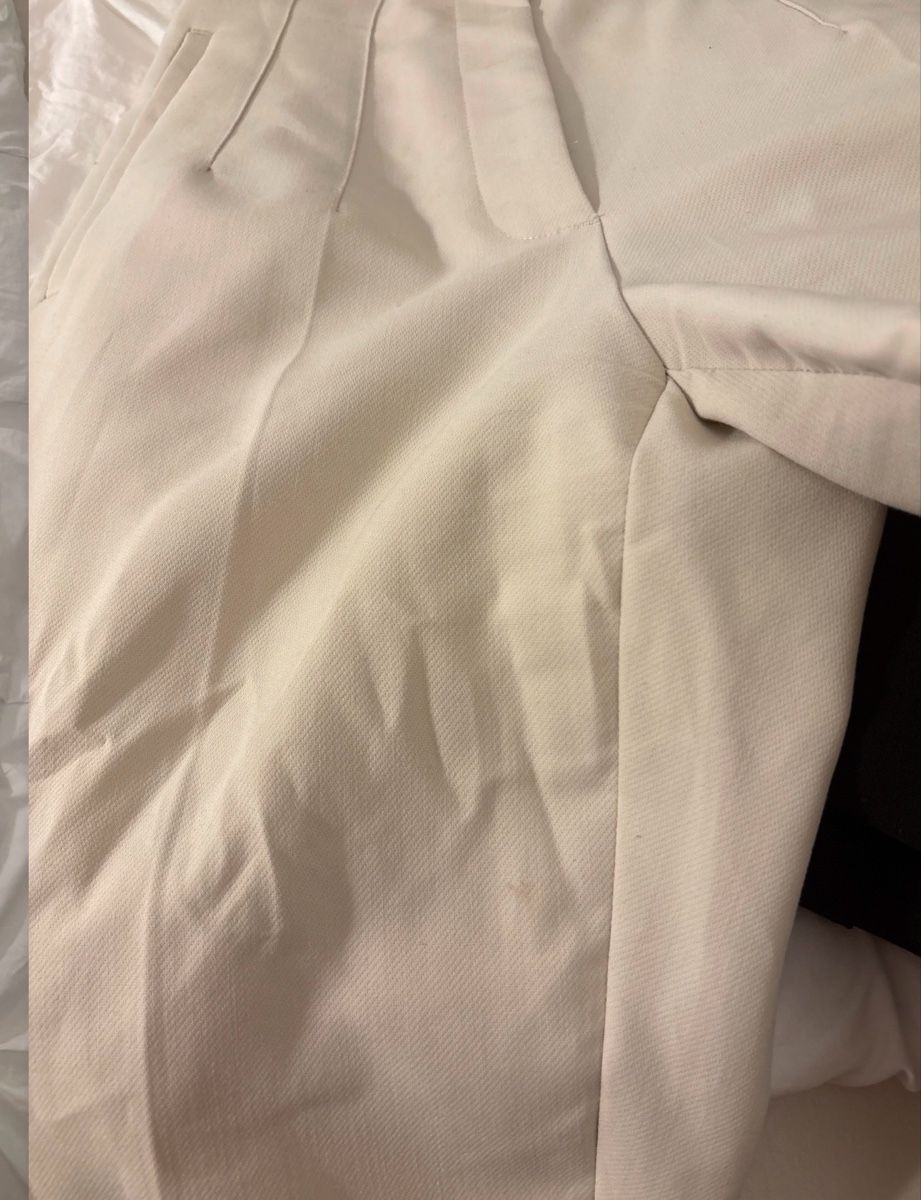 Zara Pantaloni: Beige Anzugshose Zara – Usato da Winterthur venduto da beijaflor777 3
