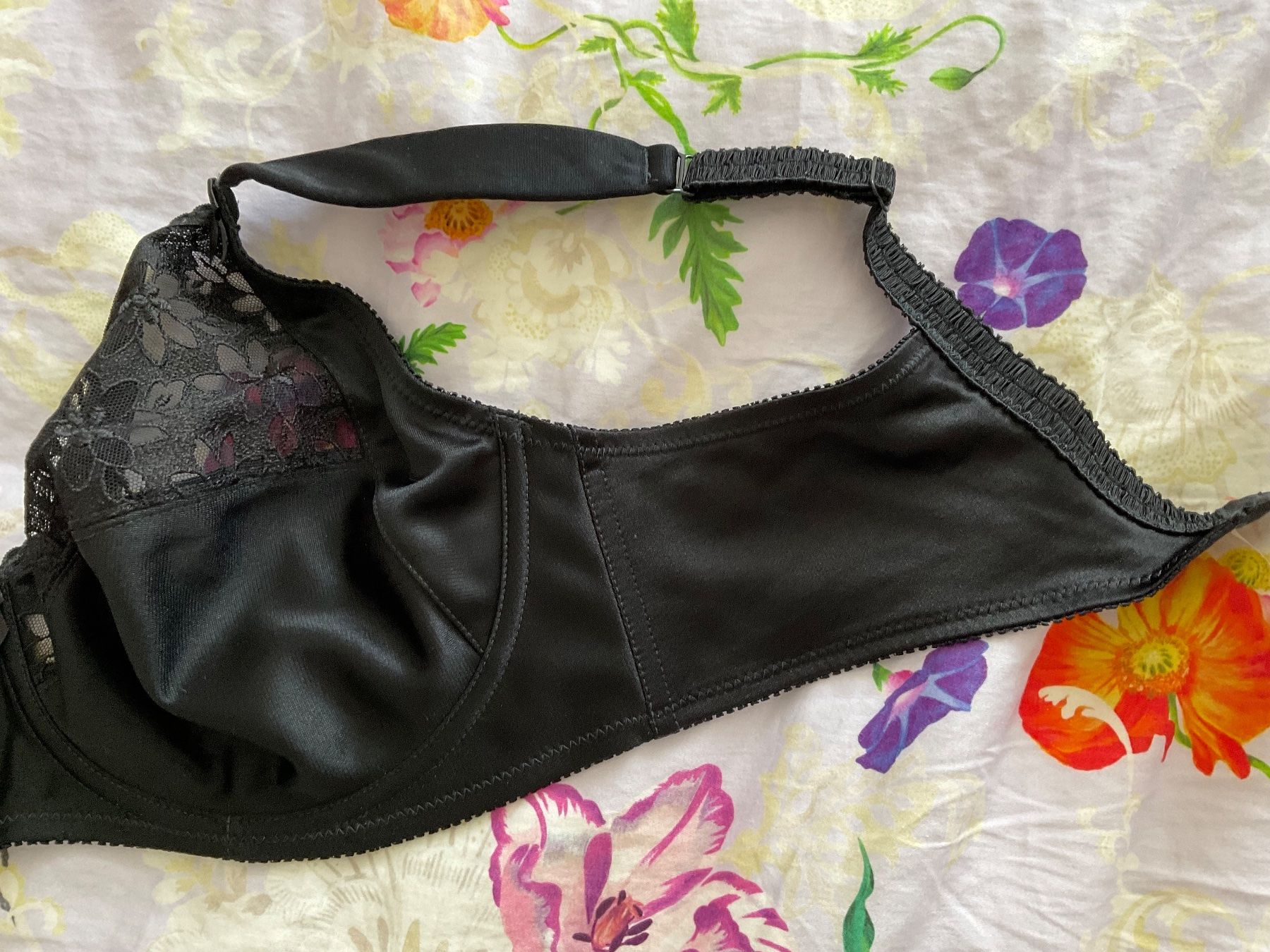 Chantelle Sonstige Unterwäsche: CHANTELLE Bügel BH 85 D – Gebraucht aus Urdorf von alda02 1
