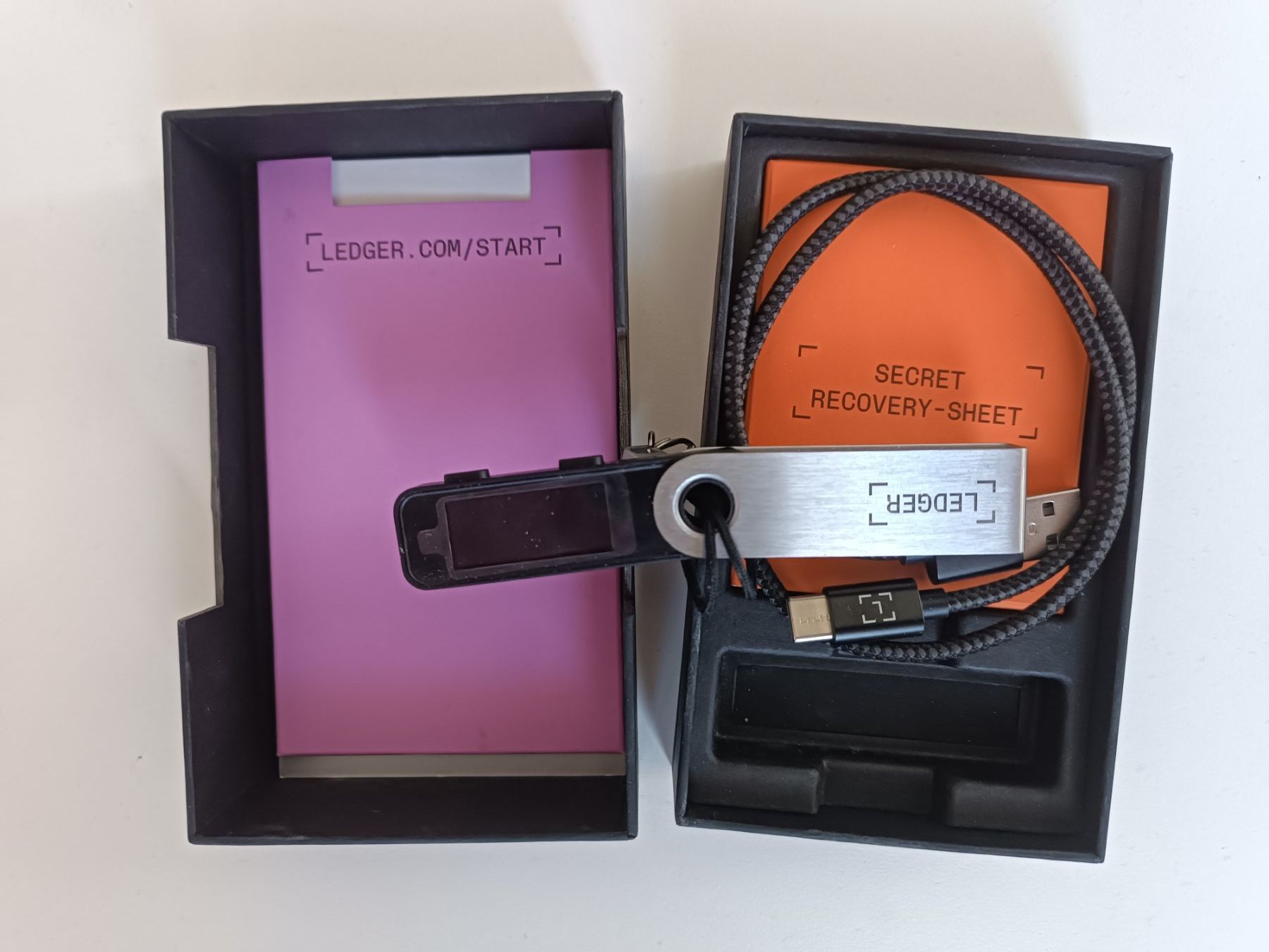 Ledger Coin Miner: Ledger Nano S Plus – Neu und originalverpackt aus Binningen von vit_pqg9