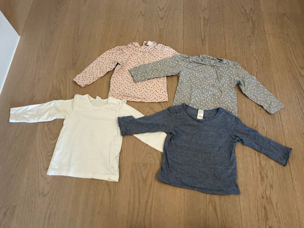 Lotti & Set di vestiti: Kleider Set Mädchen Gr. 80 – Usato da Glattpark(Opfikon) venduto da humanpro 1