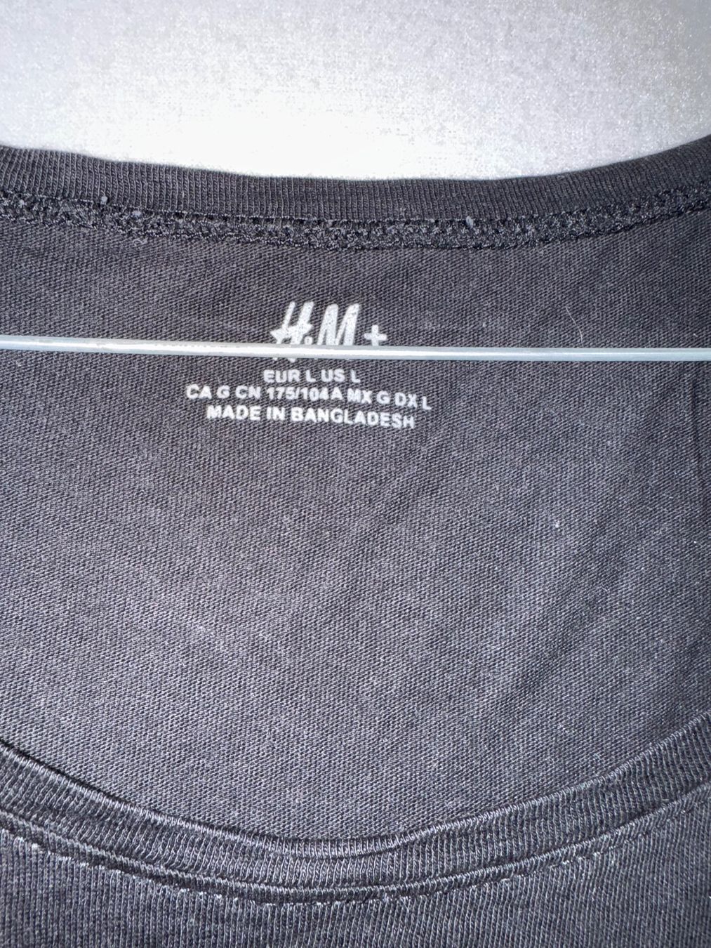 H&M Tops: Schwarzes Basic Top  von H&M Gr. L – Gebraucht aus Grosswangen von second_hand_dress 1